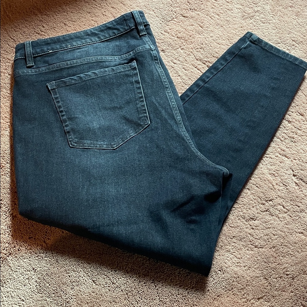 Lane Bryant high Rise Essential Stretch Girlfriend Jeans Size 22Regular